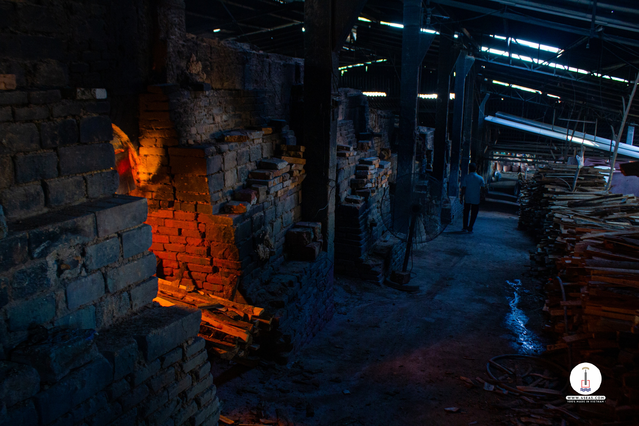 Vietnam pottery, Vietnam pottery manufacturer, Vietnam pottery supplier, Atlantis pottery.